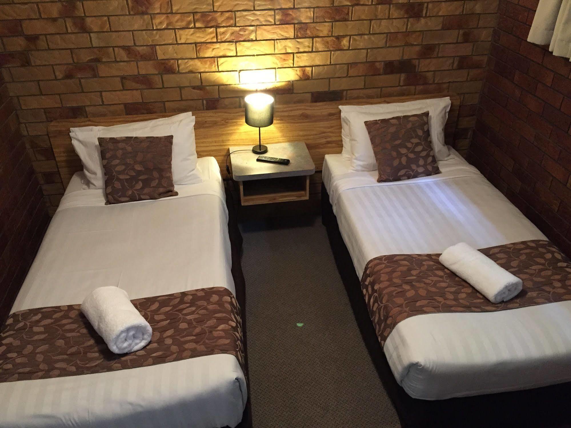 Ruthven Street Motor Inn Toowoomba Eksteriør billede